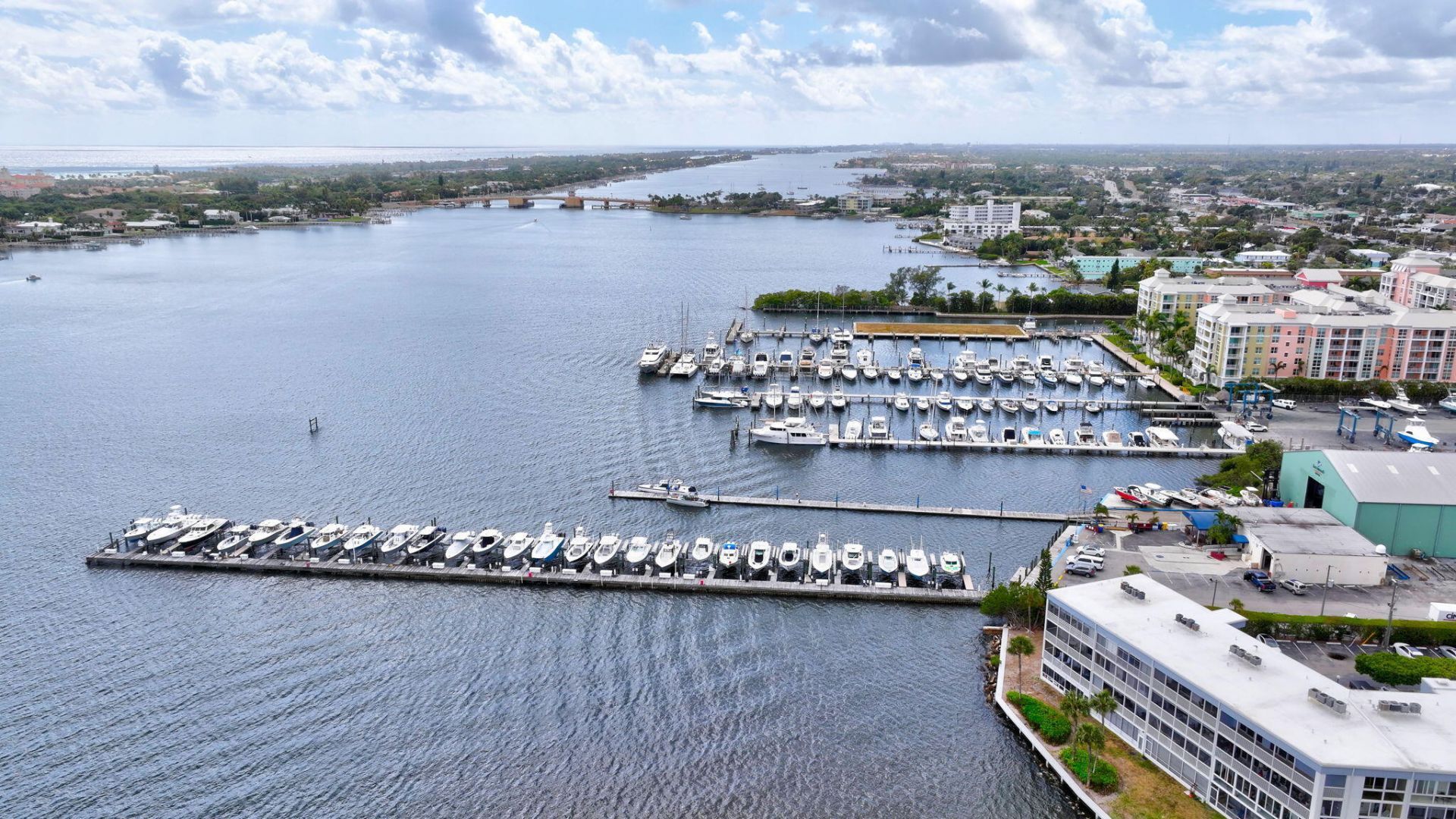 890 N Federal Highway, Unit 403, Lantana, FL 33462 Photo