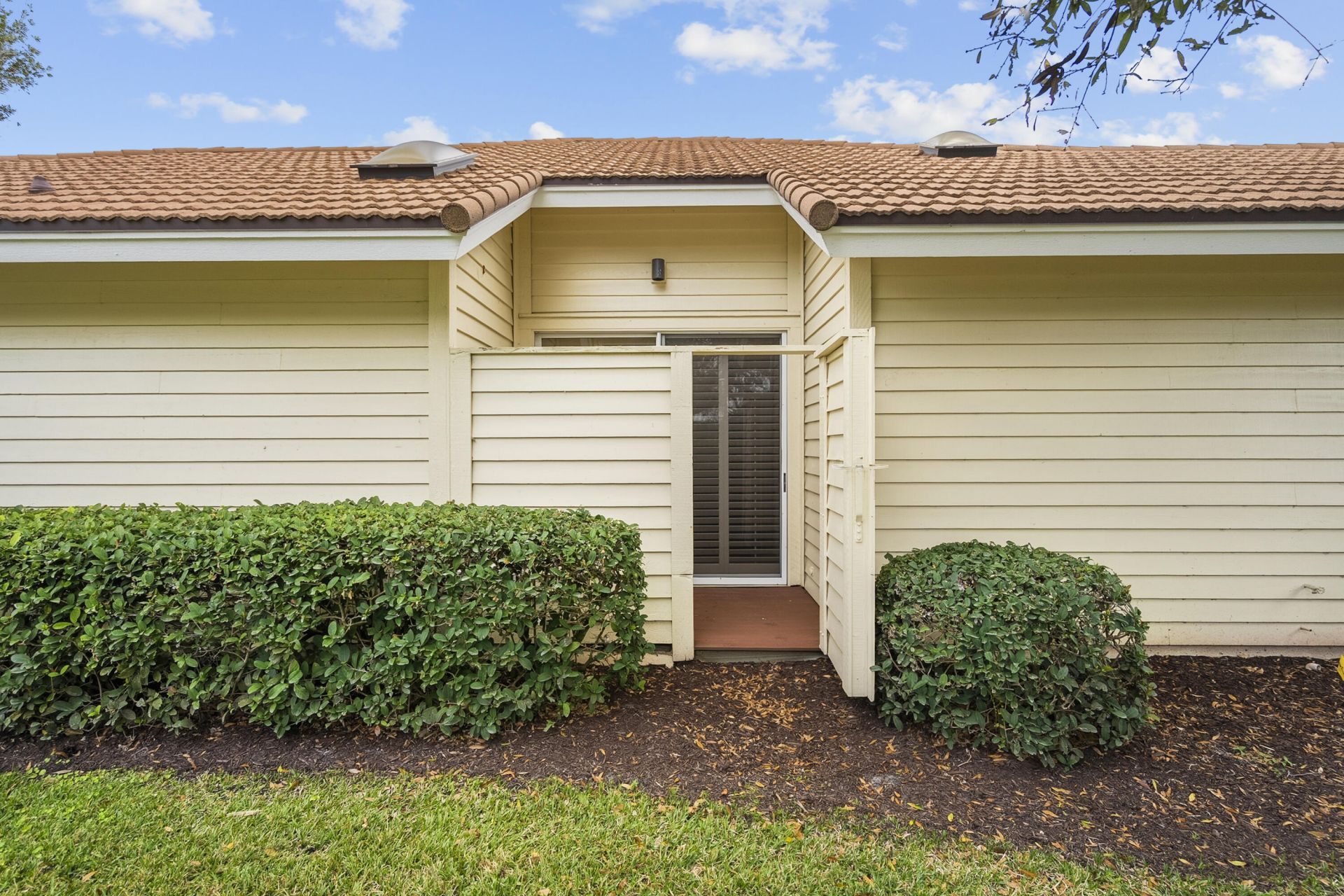 7040 SE Winged Foot Drive, Stuart, FL 34997 Photo