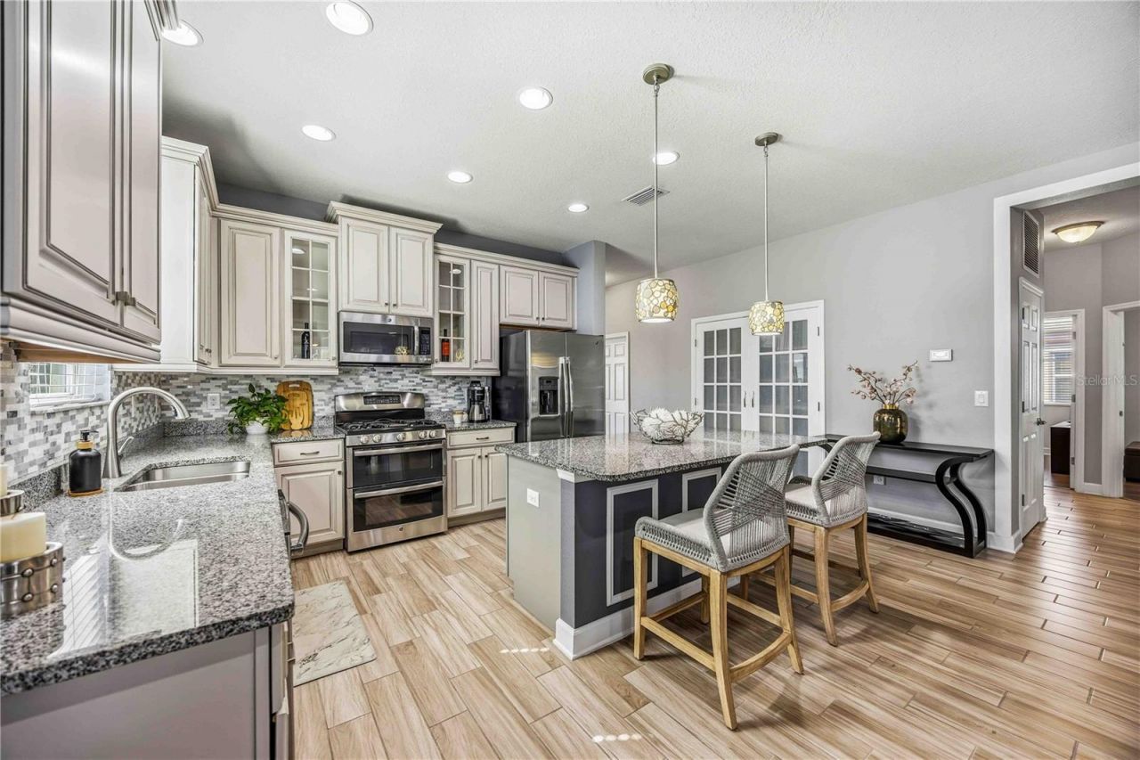 5731 Arbor Wood Court, Bradenton, FL 34203 Photo