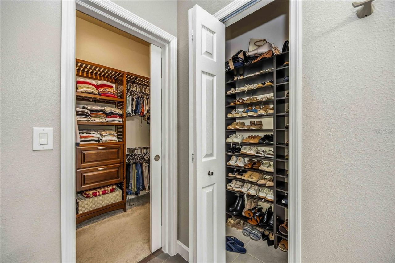 5731 Arbor Wood Court, Bradenton, FL 34203 Photo