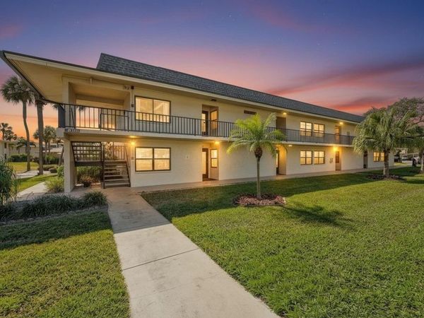 12300 VONN ROAD, Unit 2204, LARGO, FL 33774