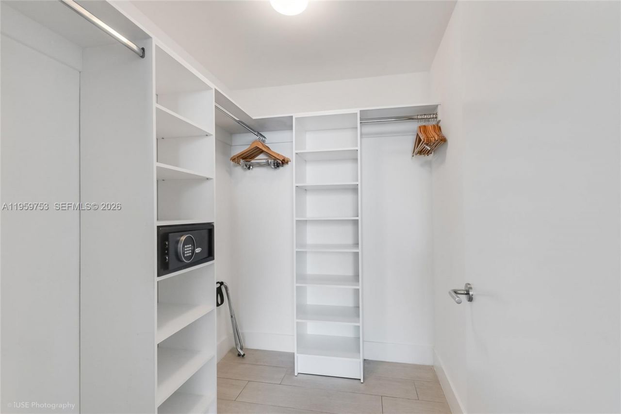 4010 S Ocean Dr , Unit R2204, Hollywood, FL 33019 Photo