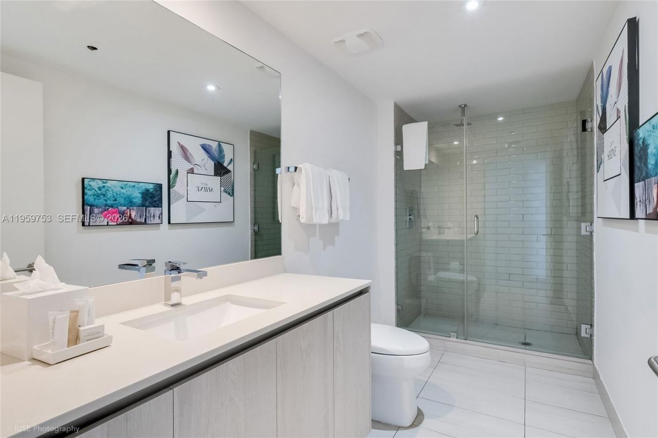 4010 S Ocean Dr , Unit R2204, Hollywood, FL 33019 Photo