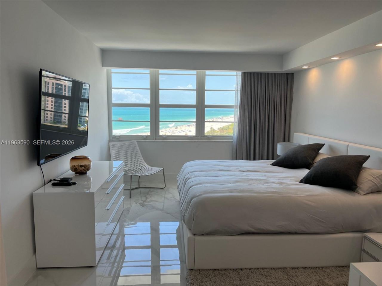 100 Lincoln Rd, Unit 1548, Miami Beach, FL 33139 Photo