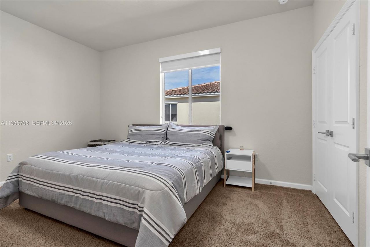 2819 NW 181st St, Miami Gardens, FL 33056 Photo