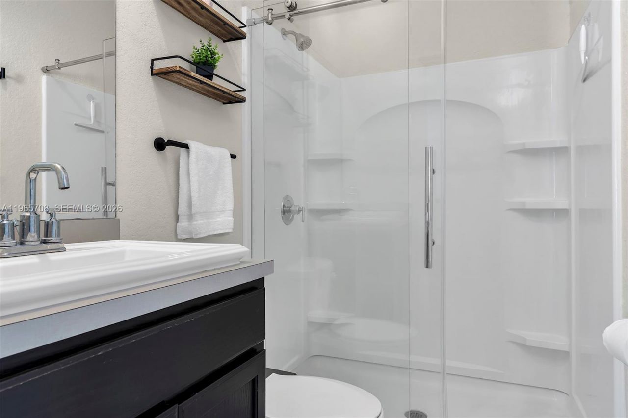 2819 NW 181st St, Miami Gardens, FL 33056 Photo