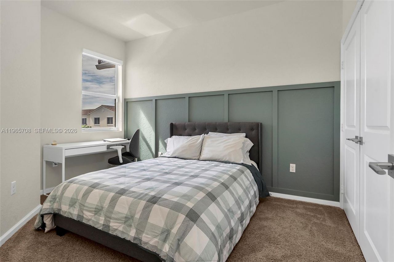 2819 NW 181st St, Miami Gardens, FL 33056 Photo