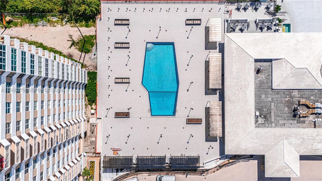 1950 S Ocean Dr, Unit 3P, Hallandale Beach, FL 33009 Photo