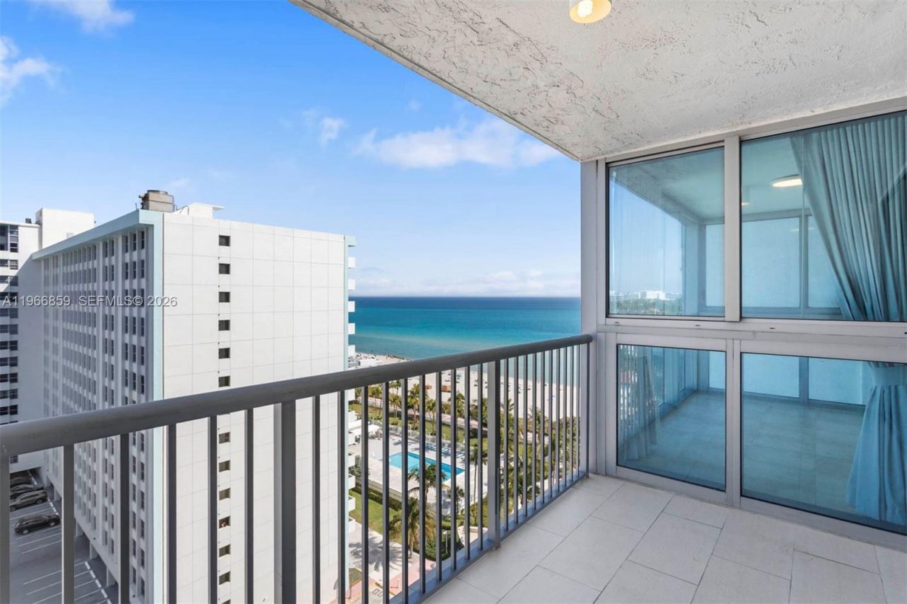 2655 Collins Ave, Unit 1607, Miami Beach, FL 33140 Photo