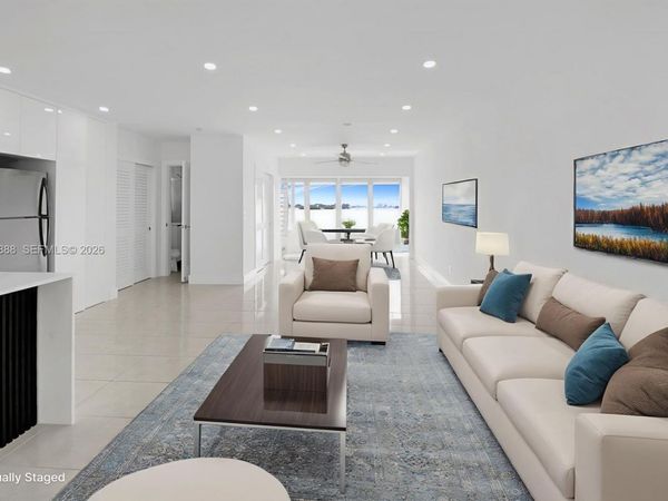 2700 NE 135th St , Unit 12, North Miami, FL 33181