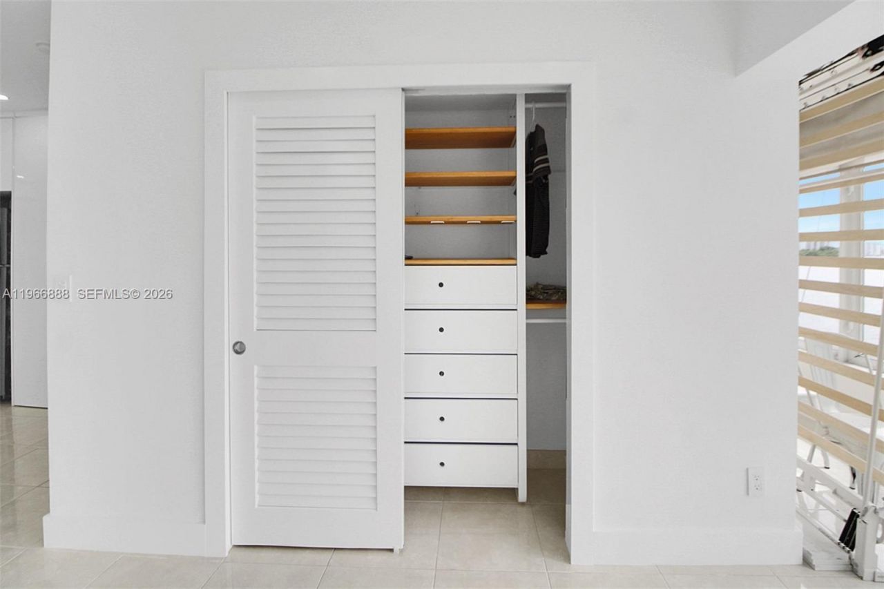 2700 NE 135th St , Unit 12, North Miami, FL 33181 Photo