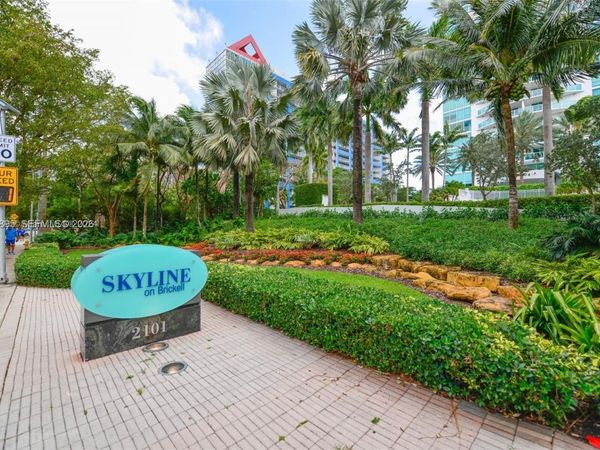 2101 Brickell Ave, Unit 305, Miami, FL 33129