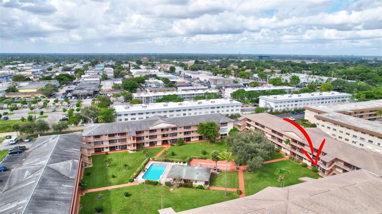 5300 Washington St, Unit G127, Hollywood, FL 33021 Photo