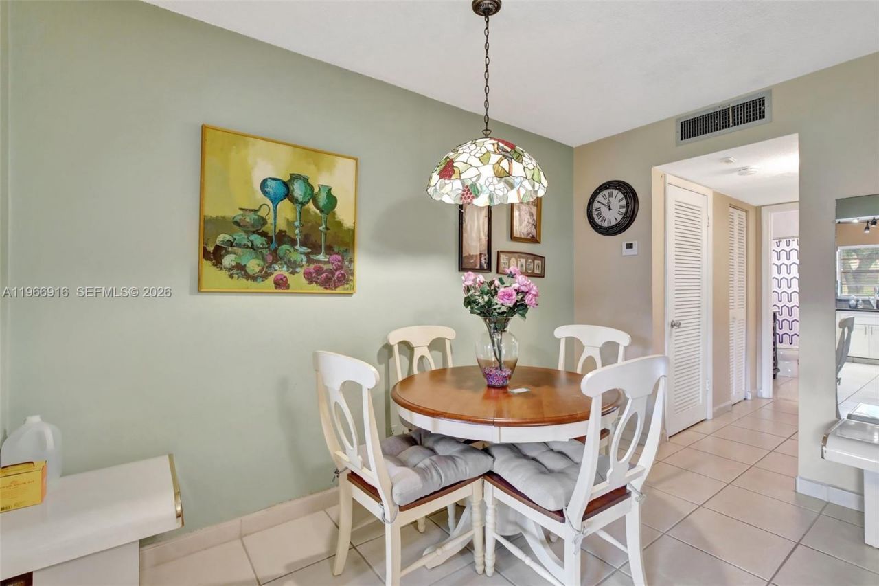 5300 Washington St, Unit G127, Hollywood, FL 33021 Photo