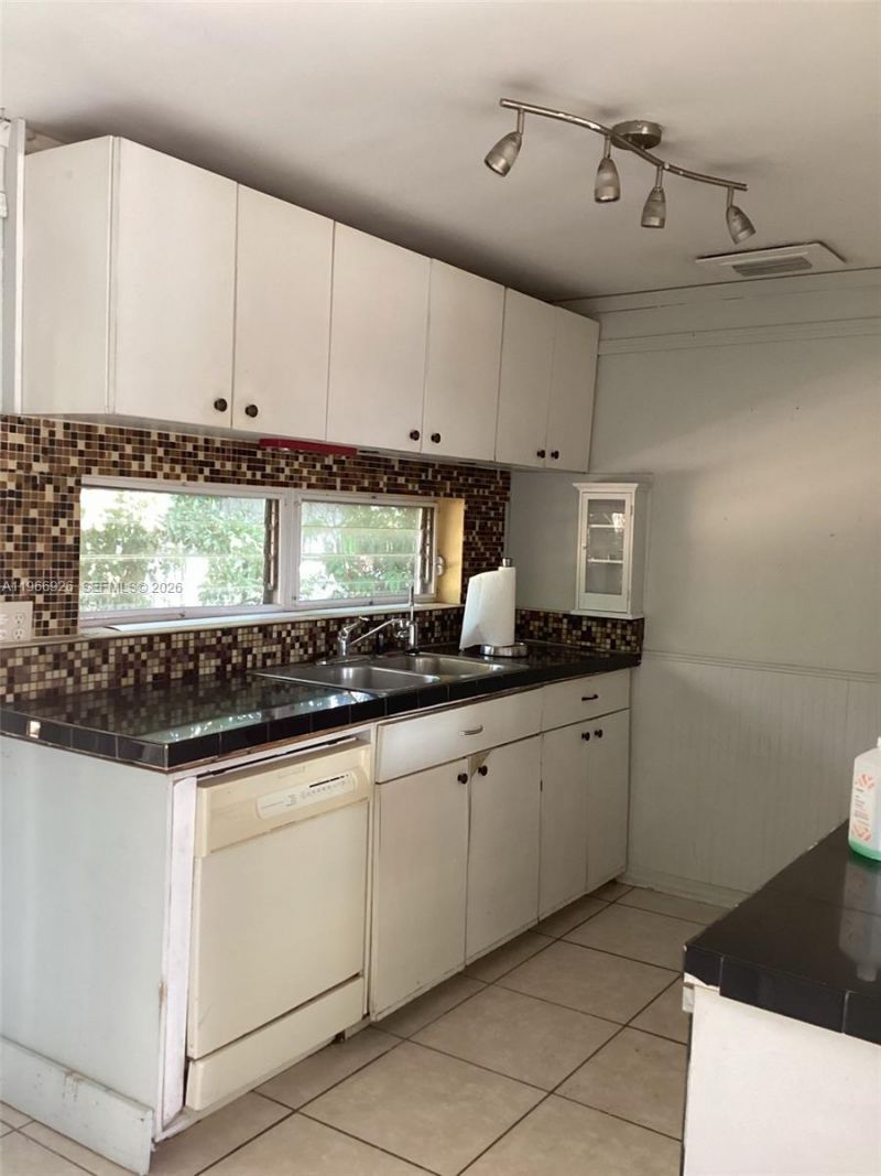 5741 Simms St, Hollywood, FL 33021 Photo