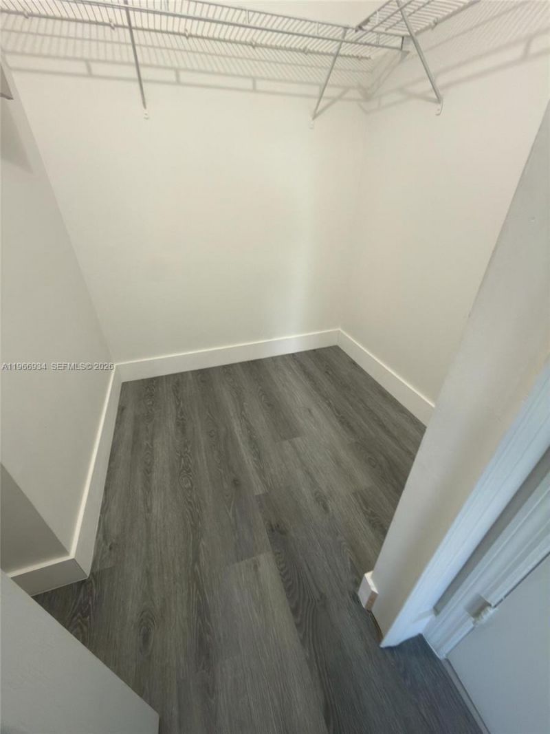 930 NE 34th Ave , Unit 201, Homestead, FL 33033 Photo