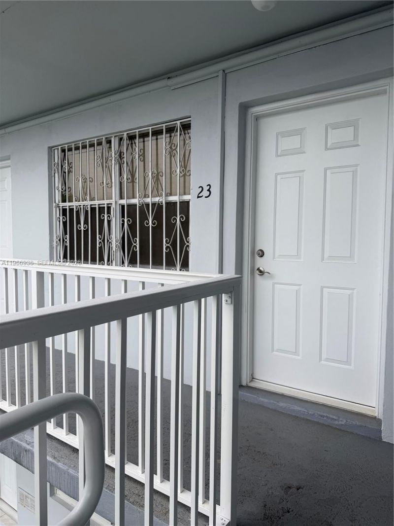 4550 SW 67th Ave, Unit 23, Miami, FL 33155 Photo