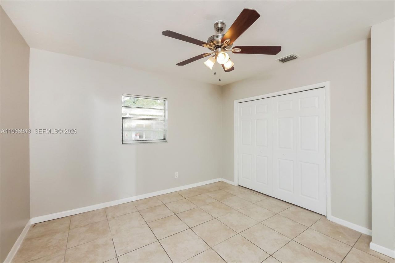 3010 NW 187th St, Miami Gardens, FL 33056 Photo