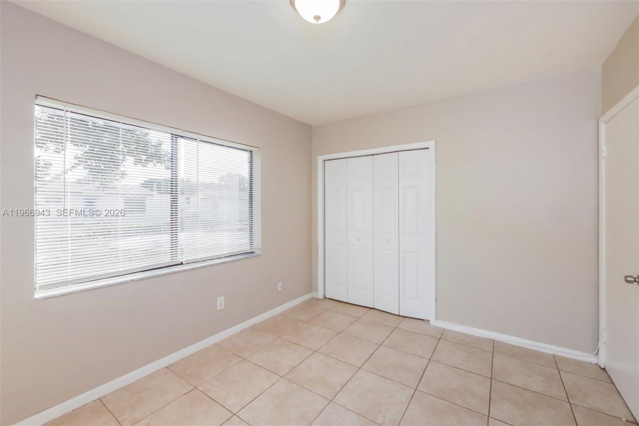 3010 NW 187th St, Miami Gardens, FL 33056 Photo