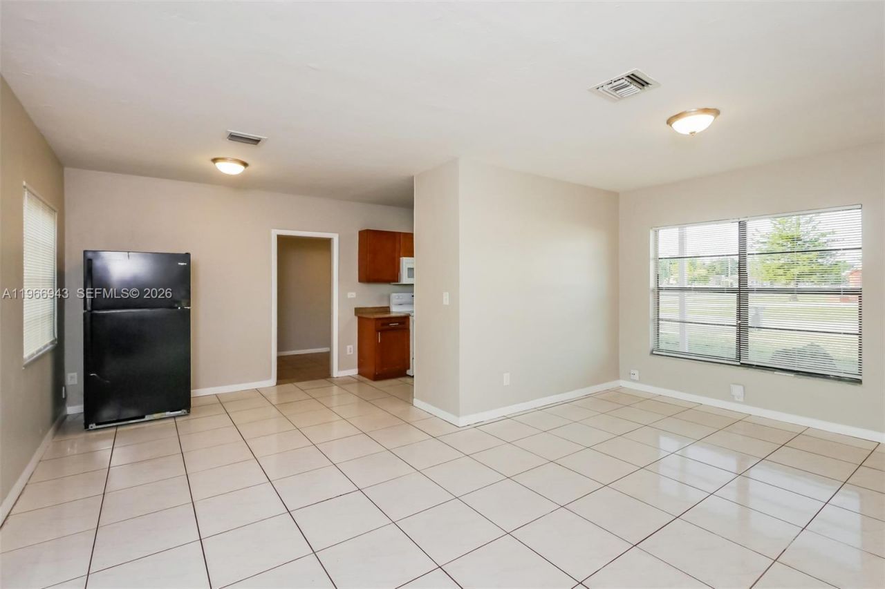 3010 NW 187th St, Miami Gardens, FL 33056 Photo