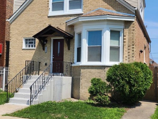 1735 N Latrobe Avenue, Chicago, IL 60639