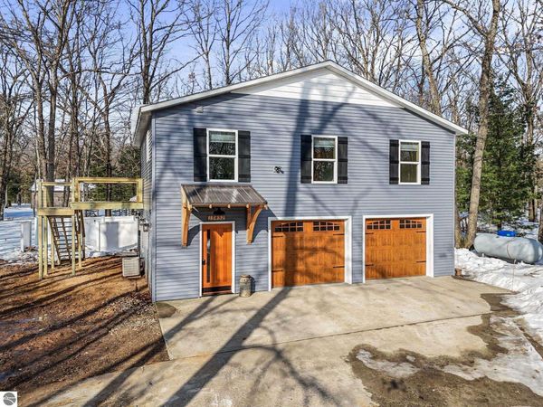 17432 Jennifer Drive, Wellston, MI 49689