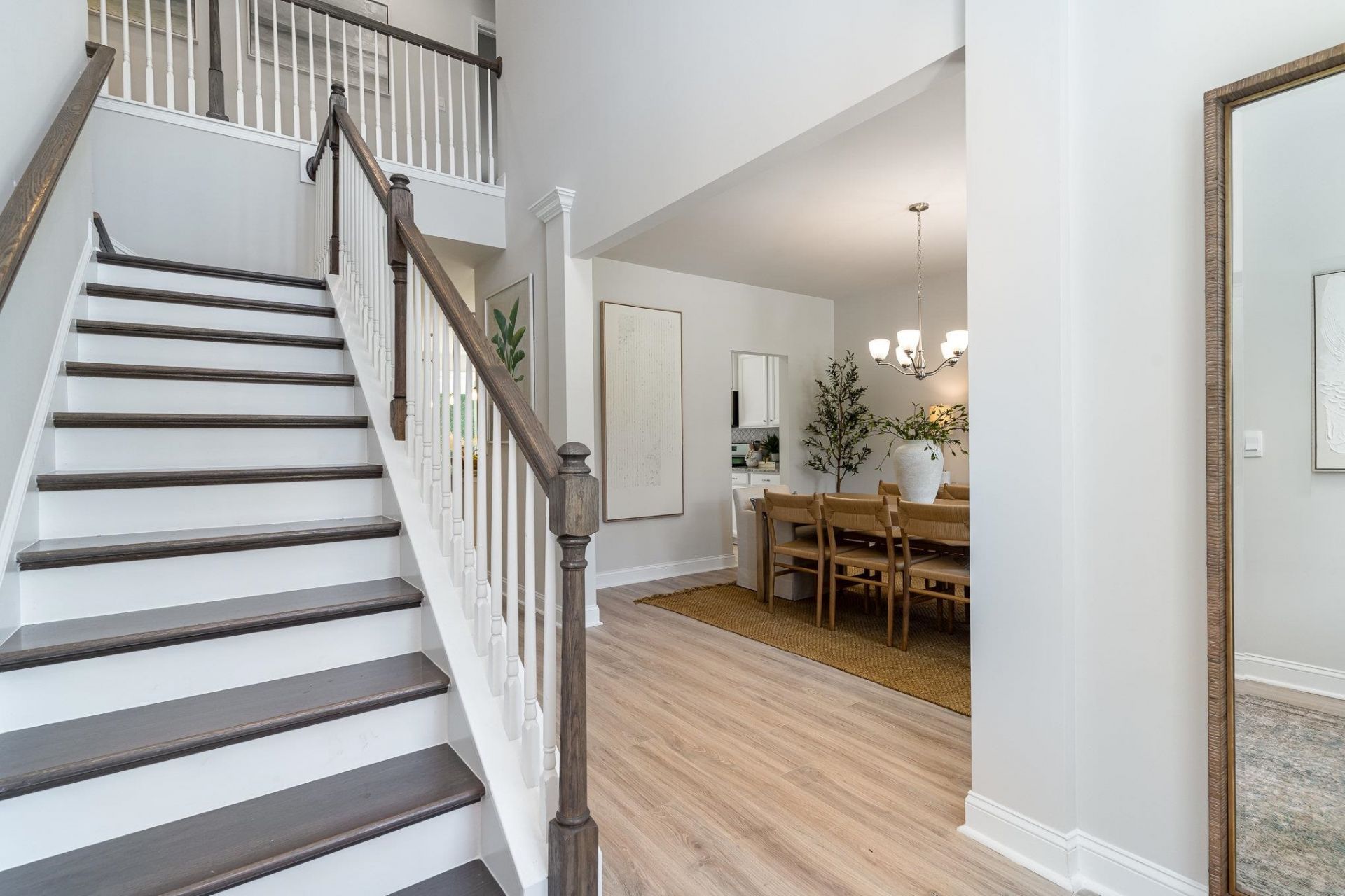 156 Bjorn Way Photo 3