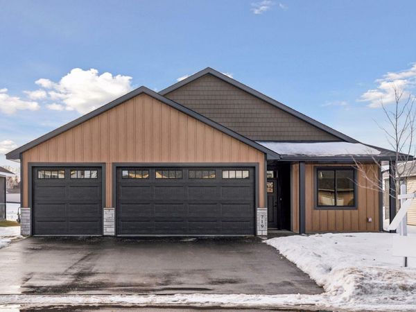 719 Margaret Lane NE, Isanti, MN 55040