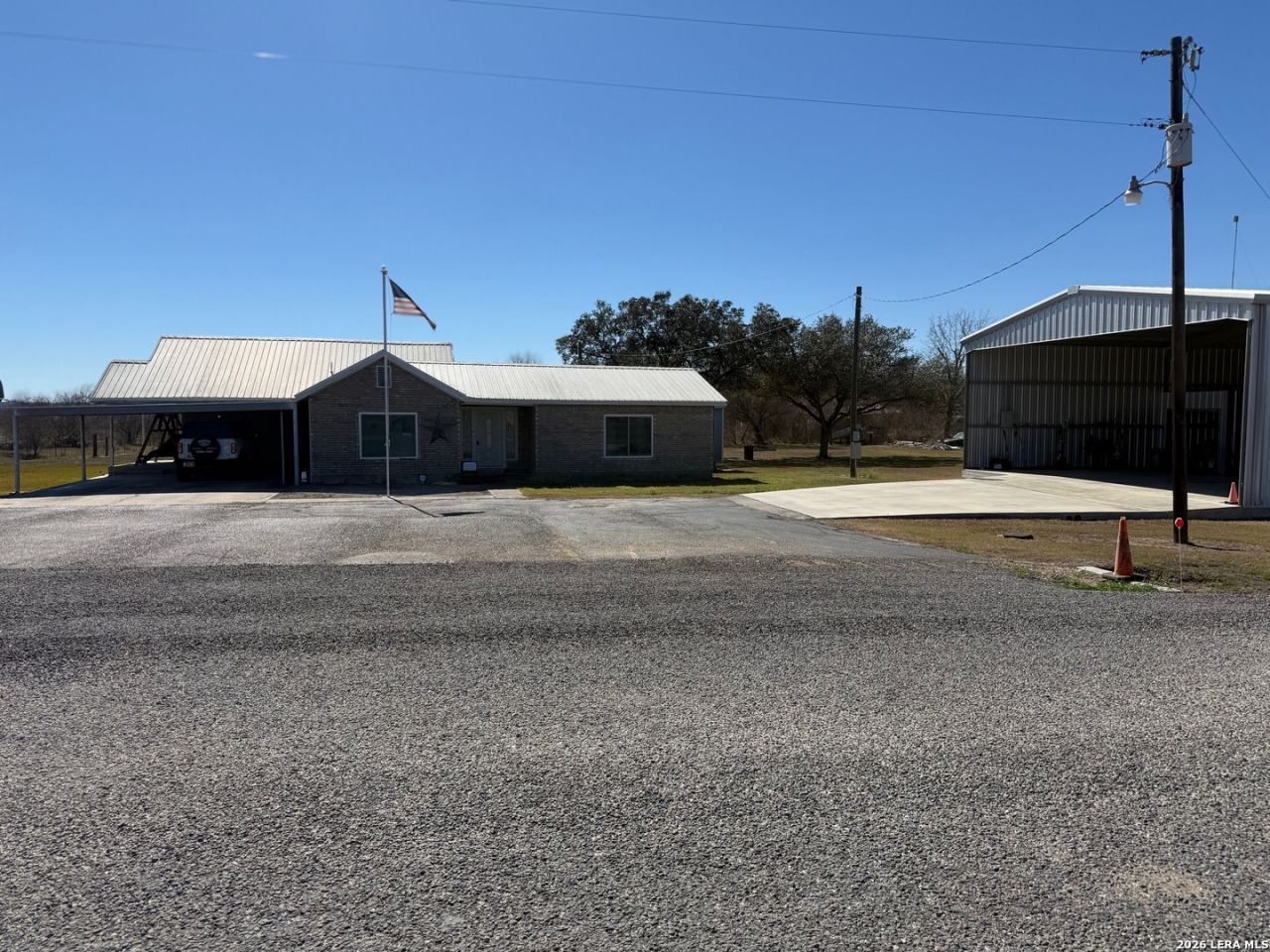 226 County Road 300, Karnes City, TX 78118 Main Photo