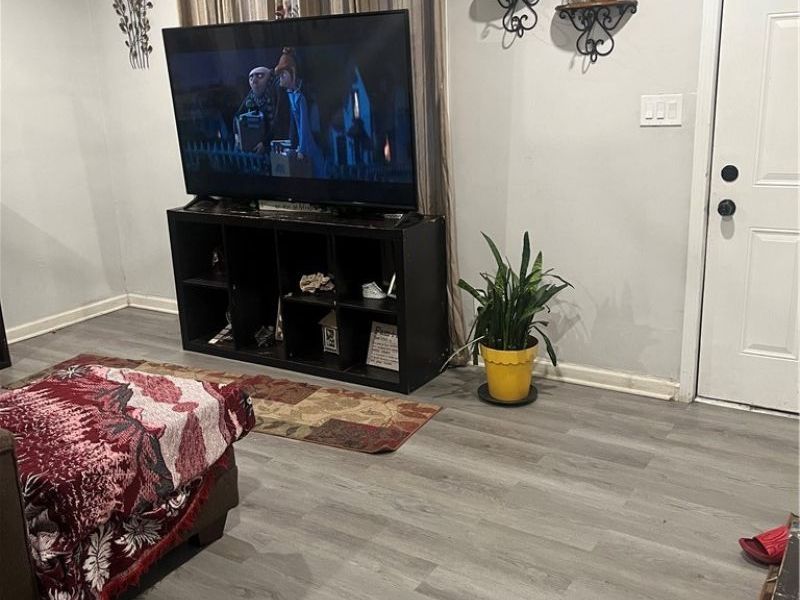 15711 Lotus Drive, Cleveland, OH 44128 Photo 6