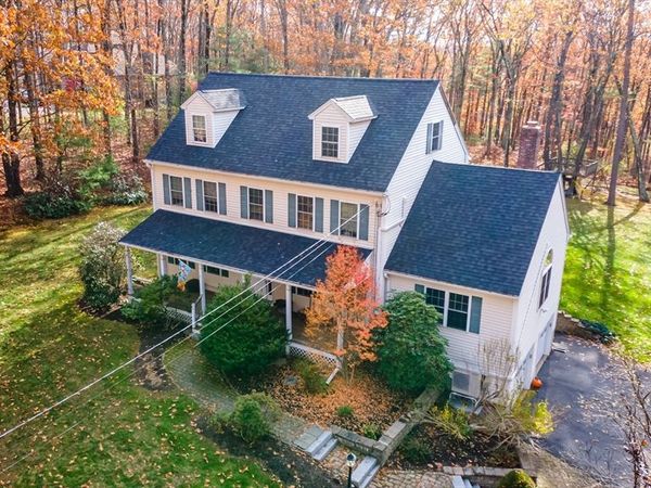 120 Robbs Hill Road, Lunenburg, MA 01462