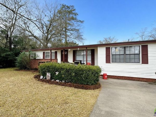 103 Lake Drive, Warner Robins, GA 31088