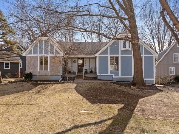 9111 W 116 Terrace, Overland Park, KS 66210