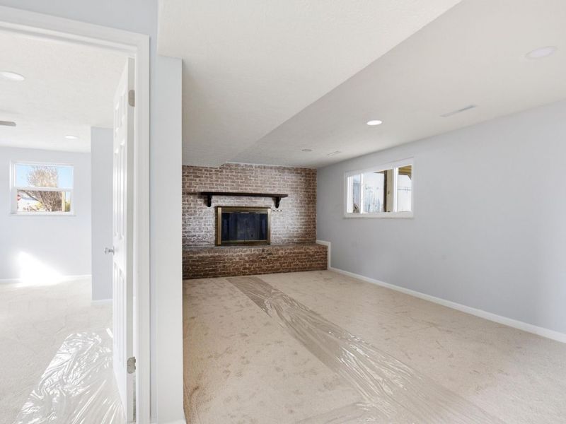 258 Rocky Fork Drive S, Columbus, OH 43230 Photo 3