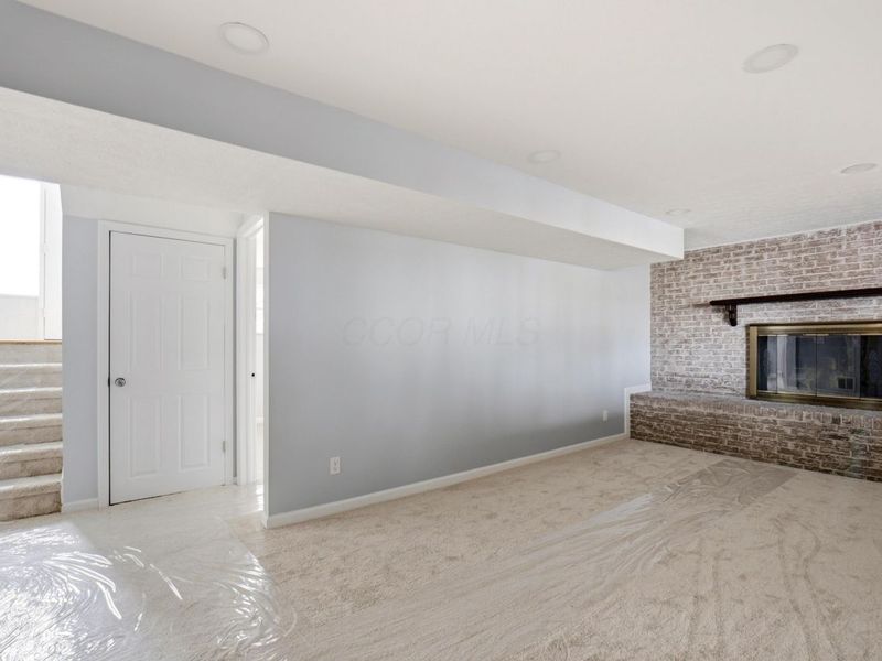 258 Rocky Fork Drive S, Columbus, OH 43230 Photo 4