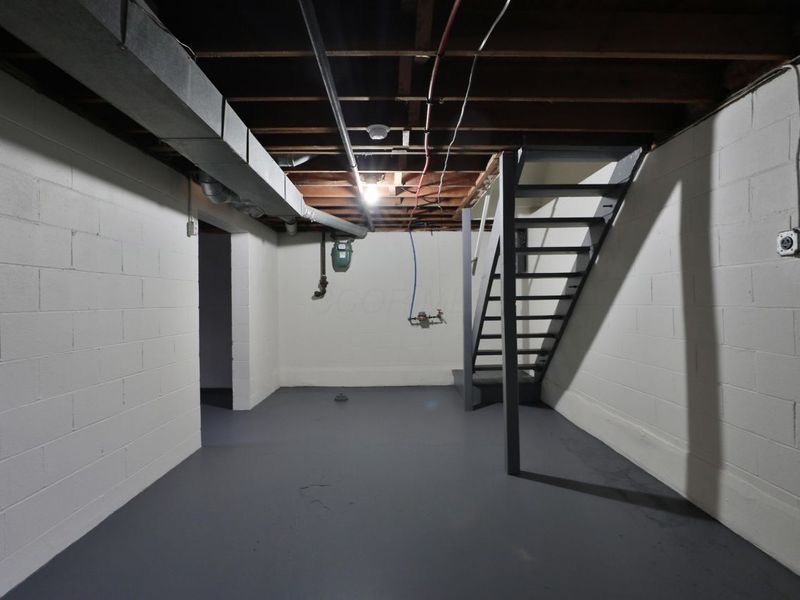 1046 Northridge Road, Columbus, OH 43224 Photo 30