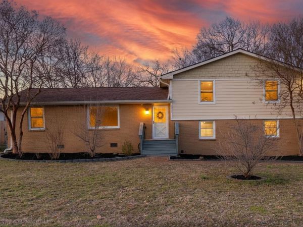 108 Connie Dr, Hendersonville, TN 37075