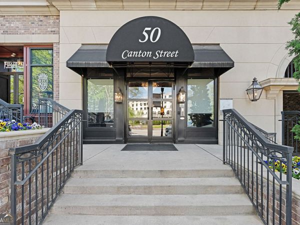50 Canton Street, Unit 202, Alpharetta, GA 30009