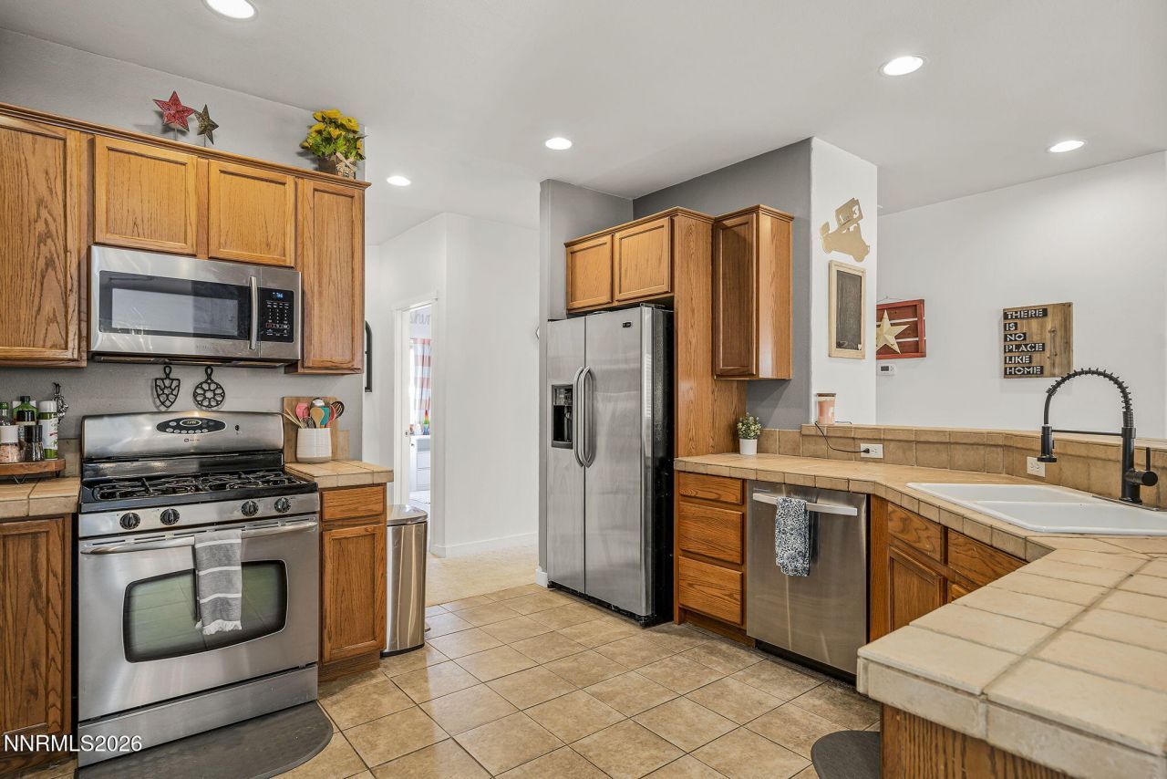 7572 Gold Drive, Reno, NV 89506 Photo