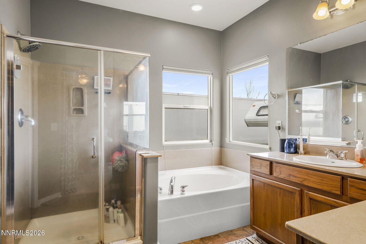 7572 Gold Drive, Reno, NV 89506 Photo