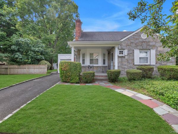 67 Maple Drive, New Hyde Park, NY 11040