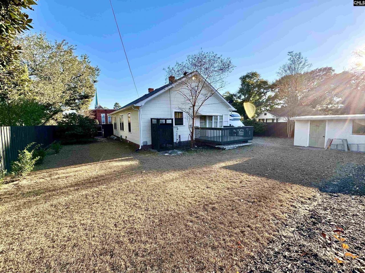 1010 Augusta Street Photo 27