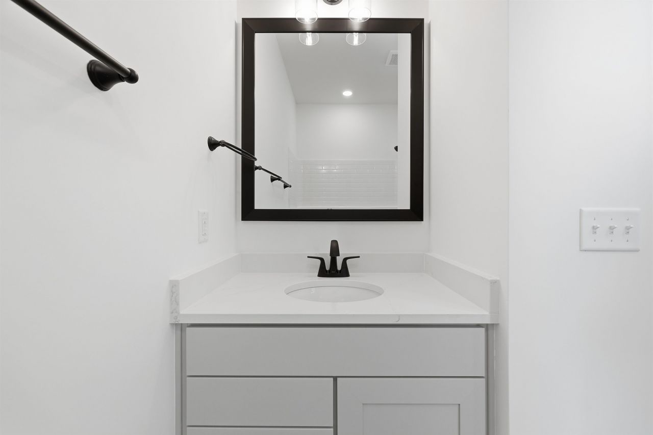 4125 Collins Farm Way Photo 24