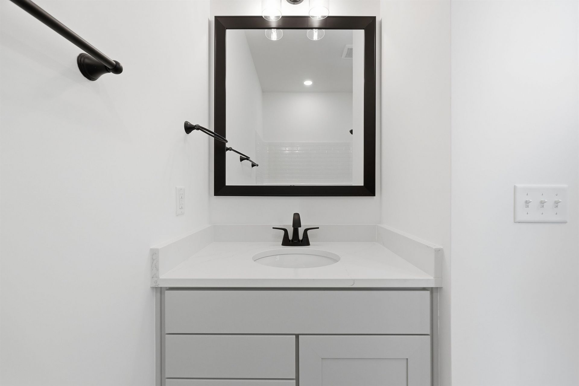 4125 Collins Farm Way Photo 25