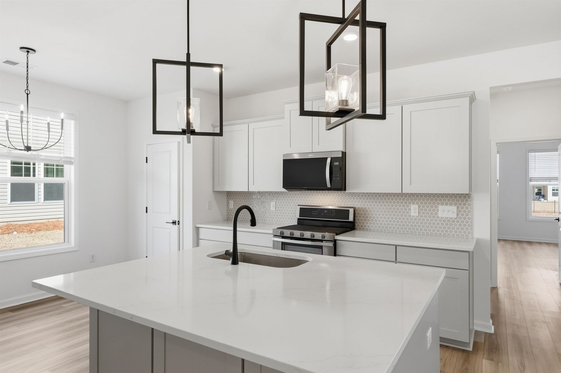 4125 Collins Farm Way Photo 8