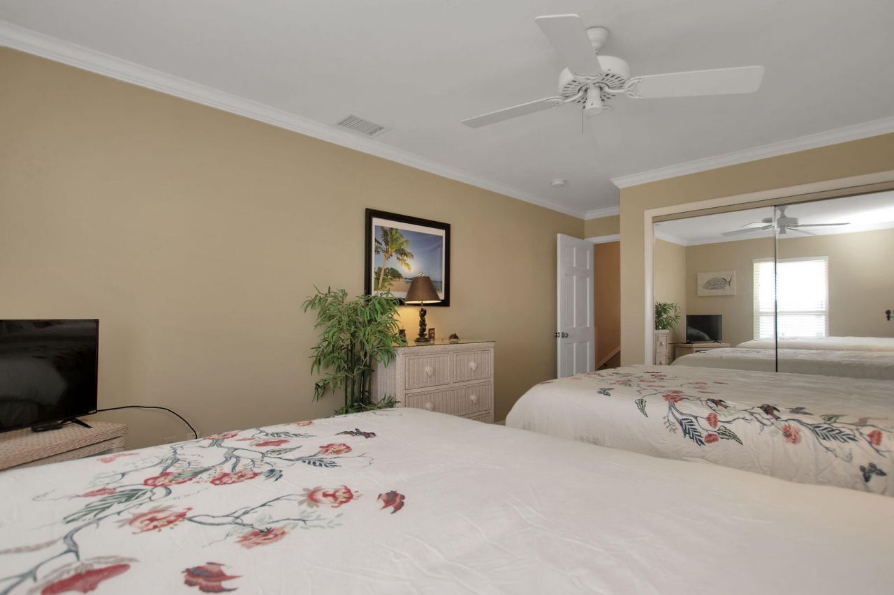 12690 Overseas Highway, Unit APT 210, Marathon, FL 33050 Photo