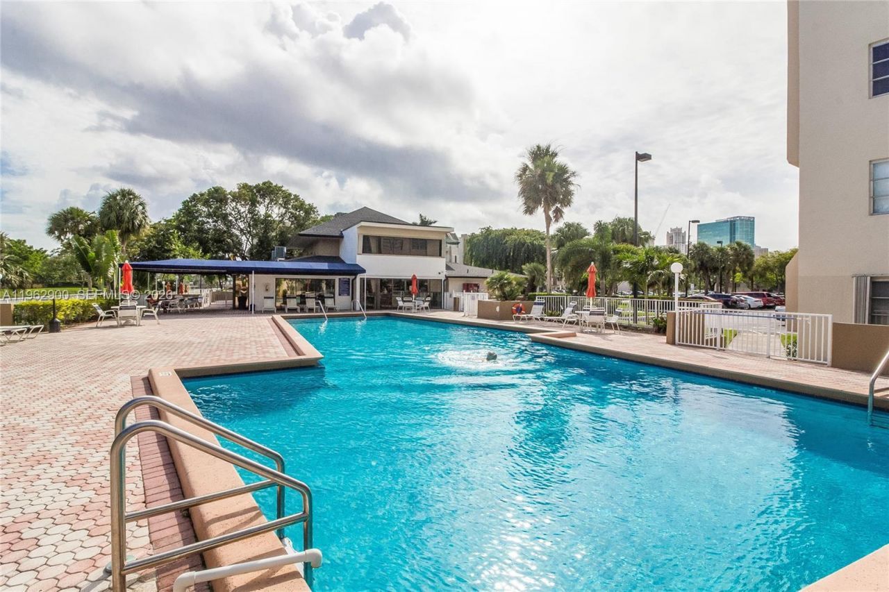 7777 SW 86th St, Unit F1-310, Miami, FL 33143 Photo