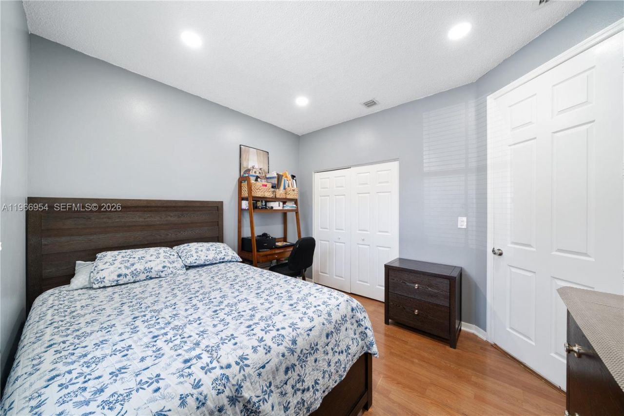 4217 NE 22nd Dr, Homestead, FL 33033 Photo