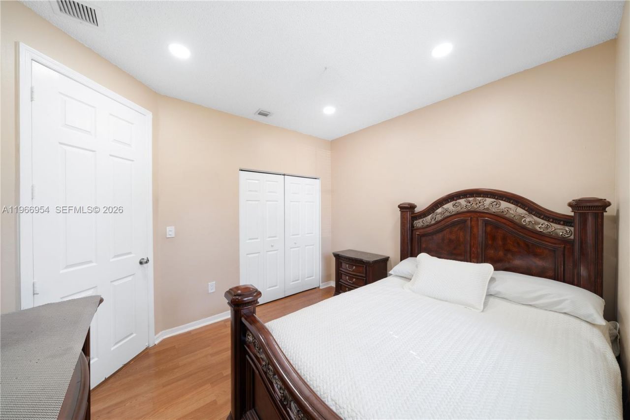 4217 NE 22nd Dr, Homestead, FL 33033 Photo