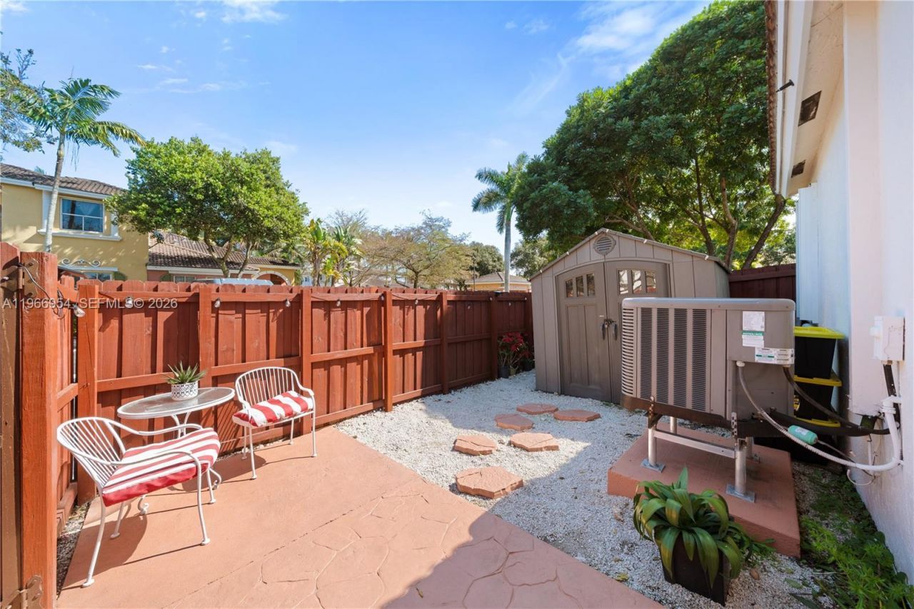 4217 NE 22nd Dr, Homestead, FL 33033 Photo